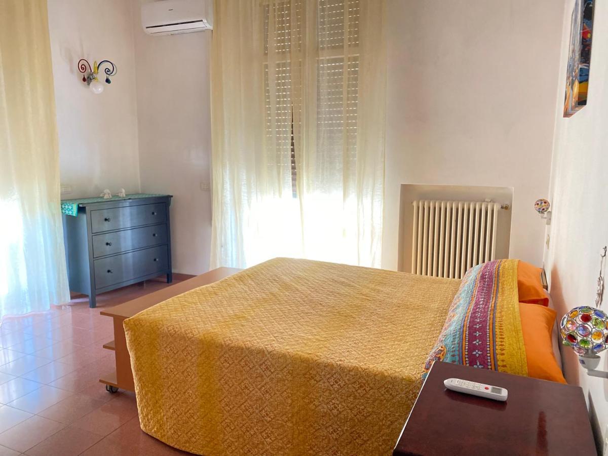 Home Toledo 355 Naples Luaran gambar